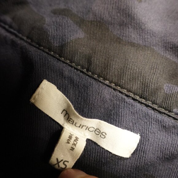 Maurices Utility Jacket Women's XS Camo Print Cinched Waist Pockets Button Front - Picture 2 of 11